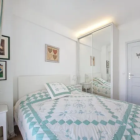 Nestor&jeeves - Flora - Promenade Des -